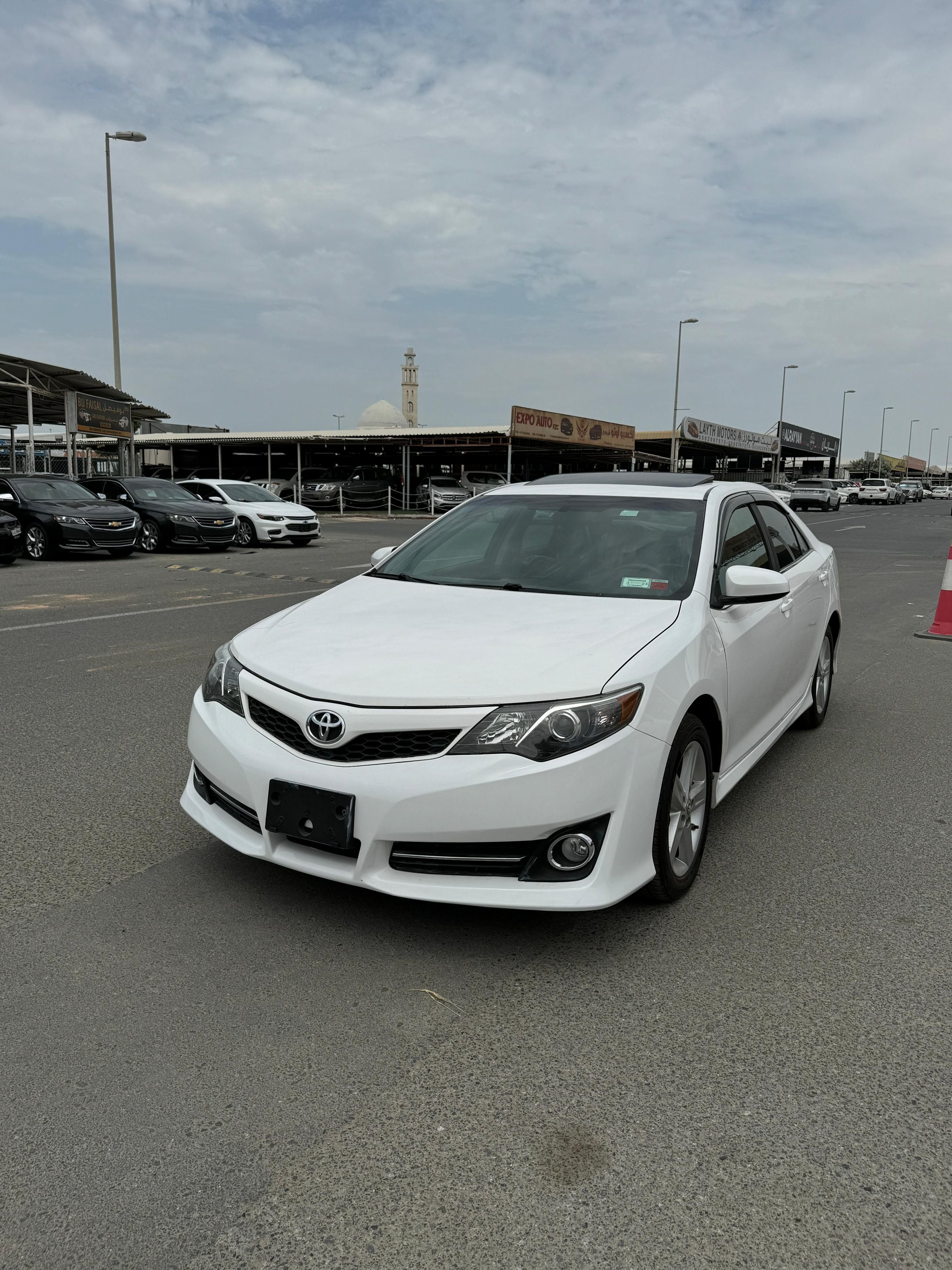 For Sale Toyota Camry SE 2012 US Specs